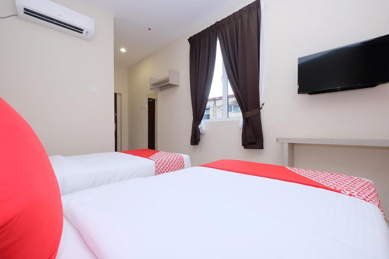 Super Oyo 43935 Mancalin Hotel Kuantan Exterior photo