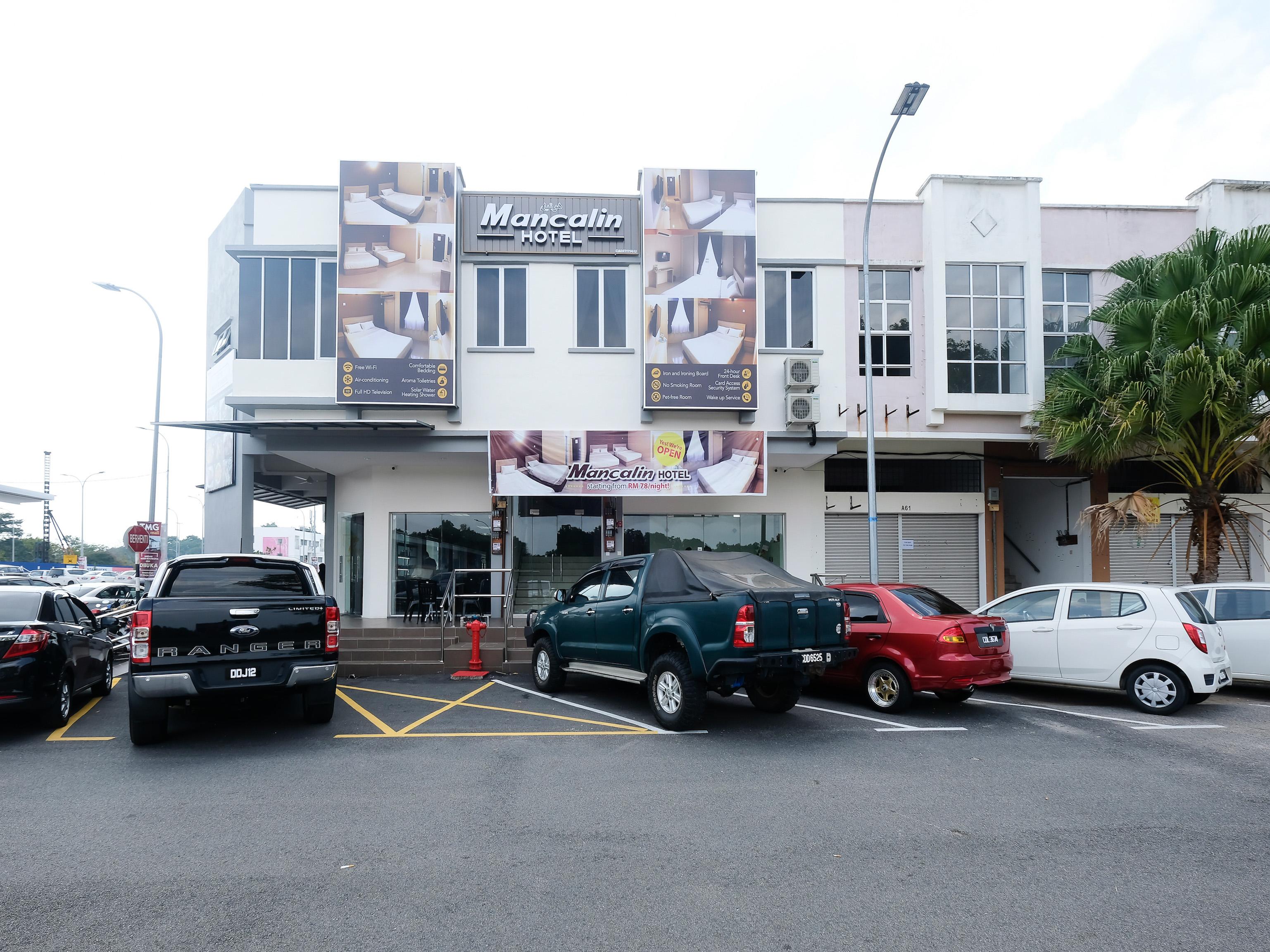 Super Oyo 43935 Mancalin Hotel Kuantan Exterior photo