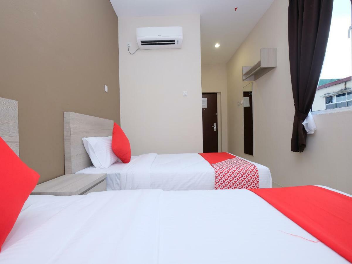 Super Oyo 43935 Mancalin Hotel Kuantan Exterior photo